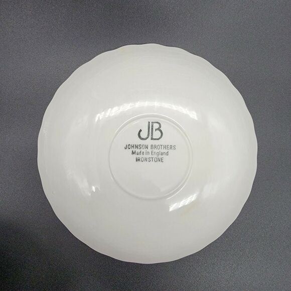 Johnson Bros. Regency Swirl White Tea Cup and Saucer Set - Picture 10 of 11